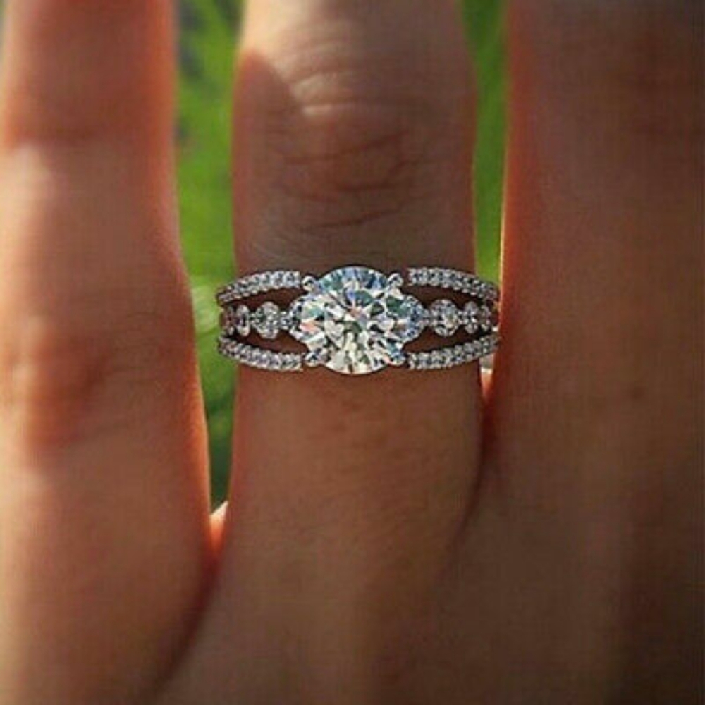 New Silver Simulated Diamonds Rainbow Dust Ring